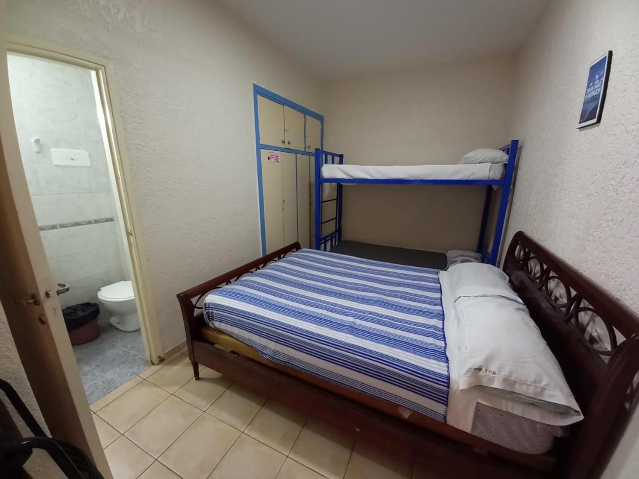 Black Sheep International Hostel Mendoza Dış mekan fotoğraf