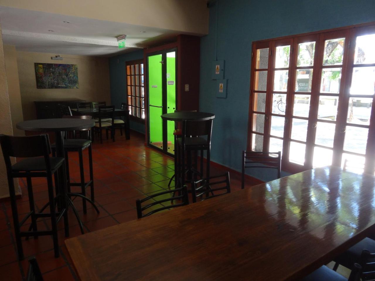 Black Sheep International Hostel Mendoza Dış mekan fotoğraf