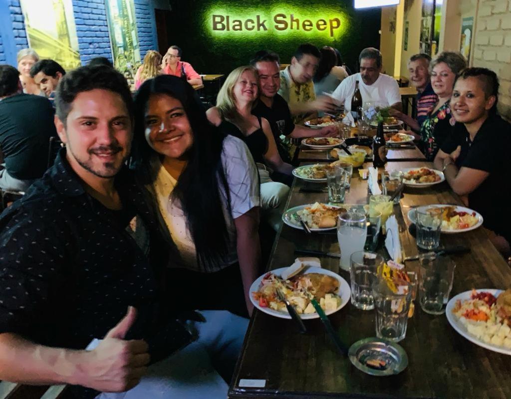 Black Sheep International Hostel Mendoza Dış mekan fotoğraf